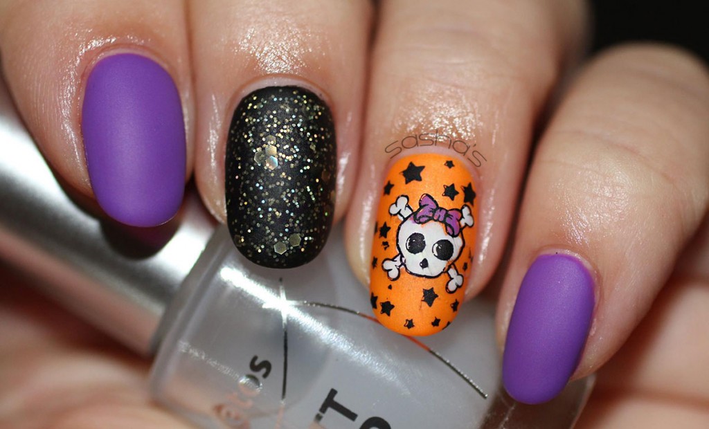 cute halloween skull stamped nails matte