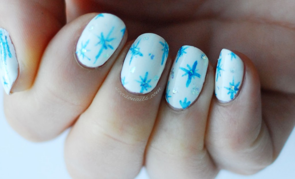 winter nails stars glitter