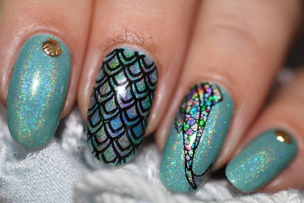 mermaid holo nails stamped manicure