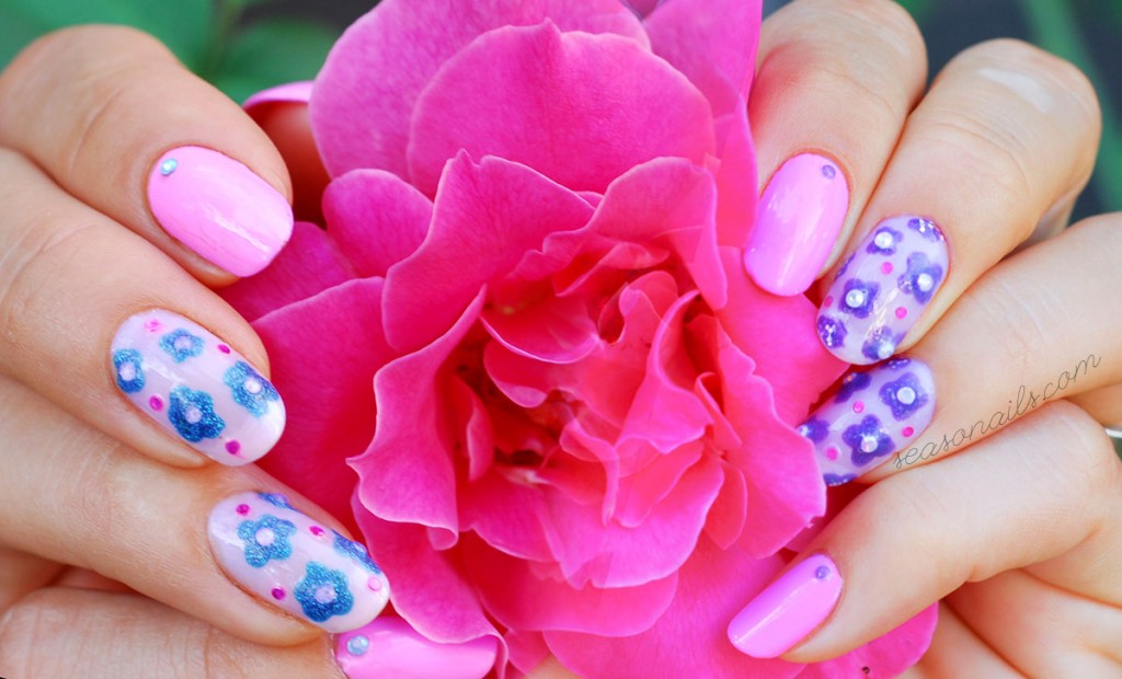 negative space flowers summer nails